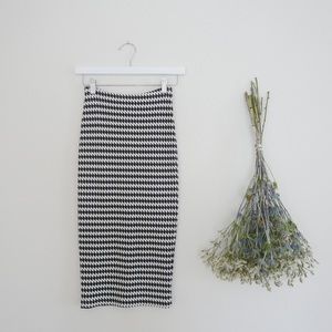 High Waist Stretch Pencil Skirt